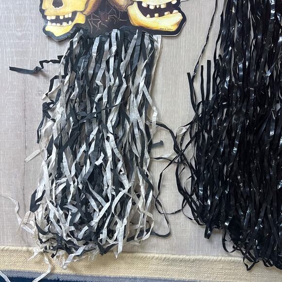 Lot of 2 Vintage Halloween Die Cuts STREAMER Double Sided Print Witch Graves - Picture 5 of 5